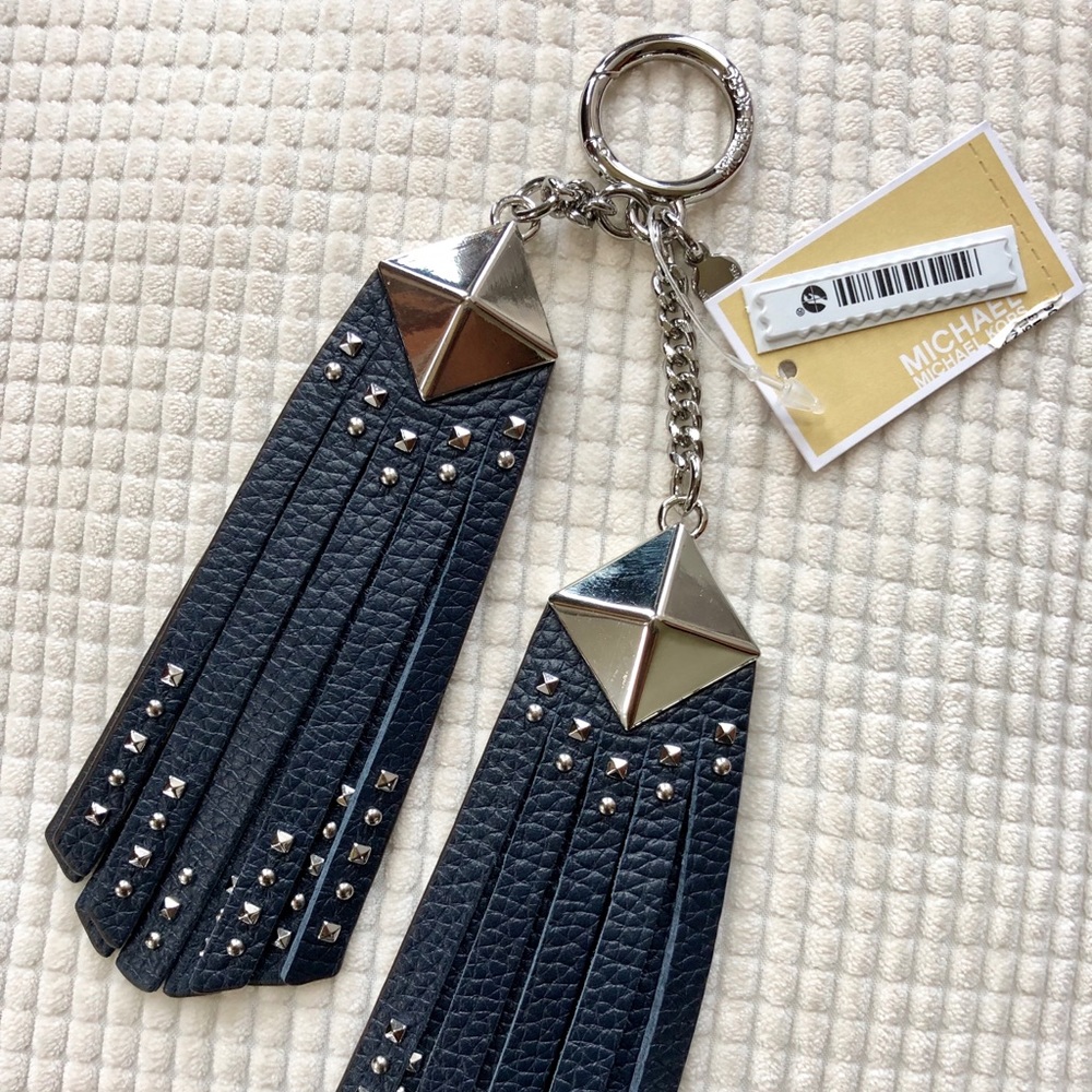 New with tags MICHAEL KORS LEATHER PYRAMID STUD TASSELS NAVY